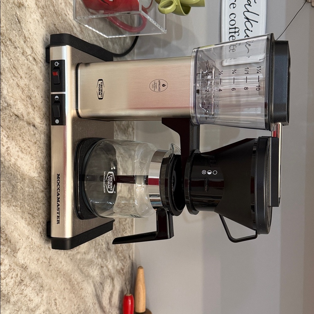 Technivorm Moccamaster drip coffee maker. Like brand new - Picture 2 of 2